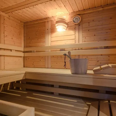 Гостьовий будинок Haus Silvia Флахау