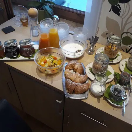 Haus Silvia Гостьовий будинок 3*