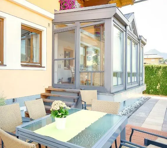 Haus Silvia Гостевой дом 3*