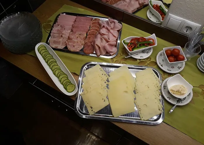 Haus Silvia Гостевой дом